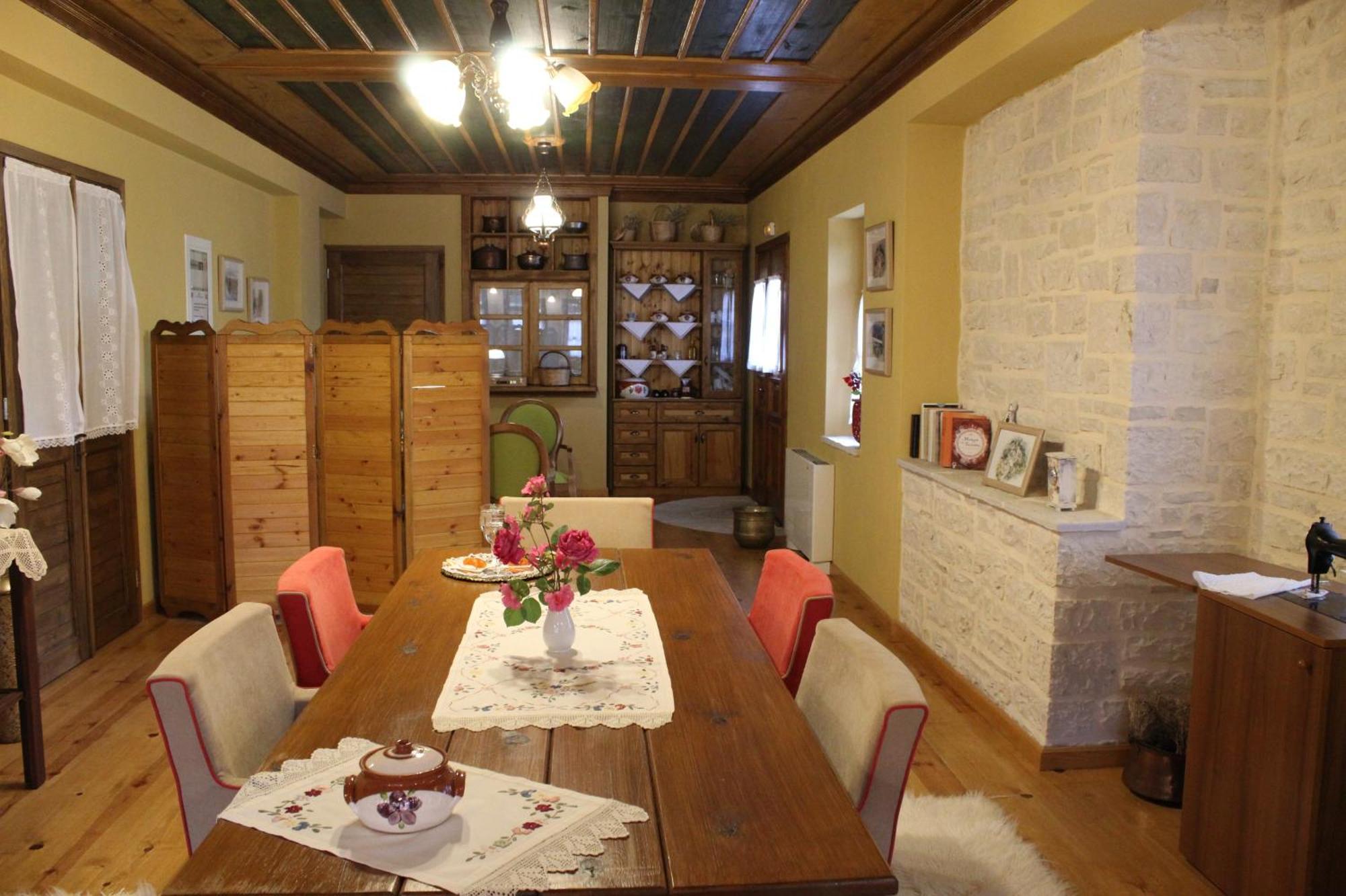 Traditional Guesthouse Marousio Rodavgi 外观 照片